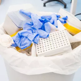 Vouloir trier et recycler les déchets est parfois plus facile à dire qu’à faire.