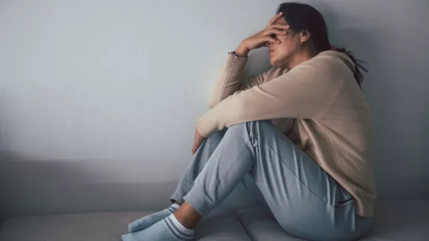 Schizophrénie : causes, symptômes et traitement